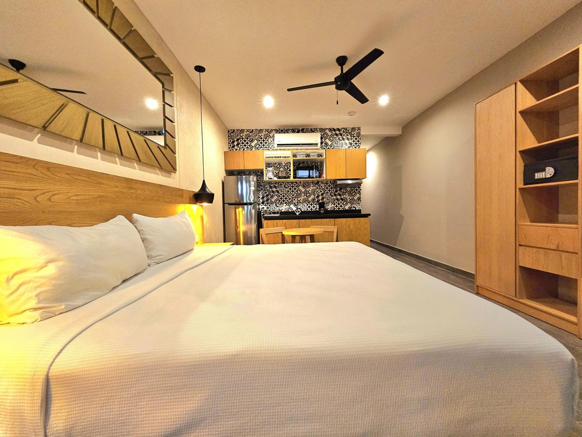 Sofia Boutique Condos By Bunik 신데 델 카르멘 외부 사진