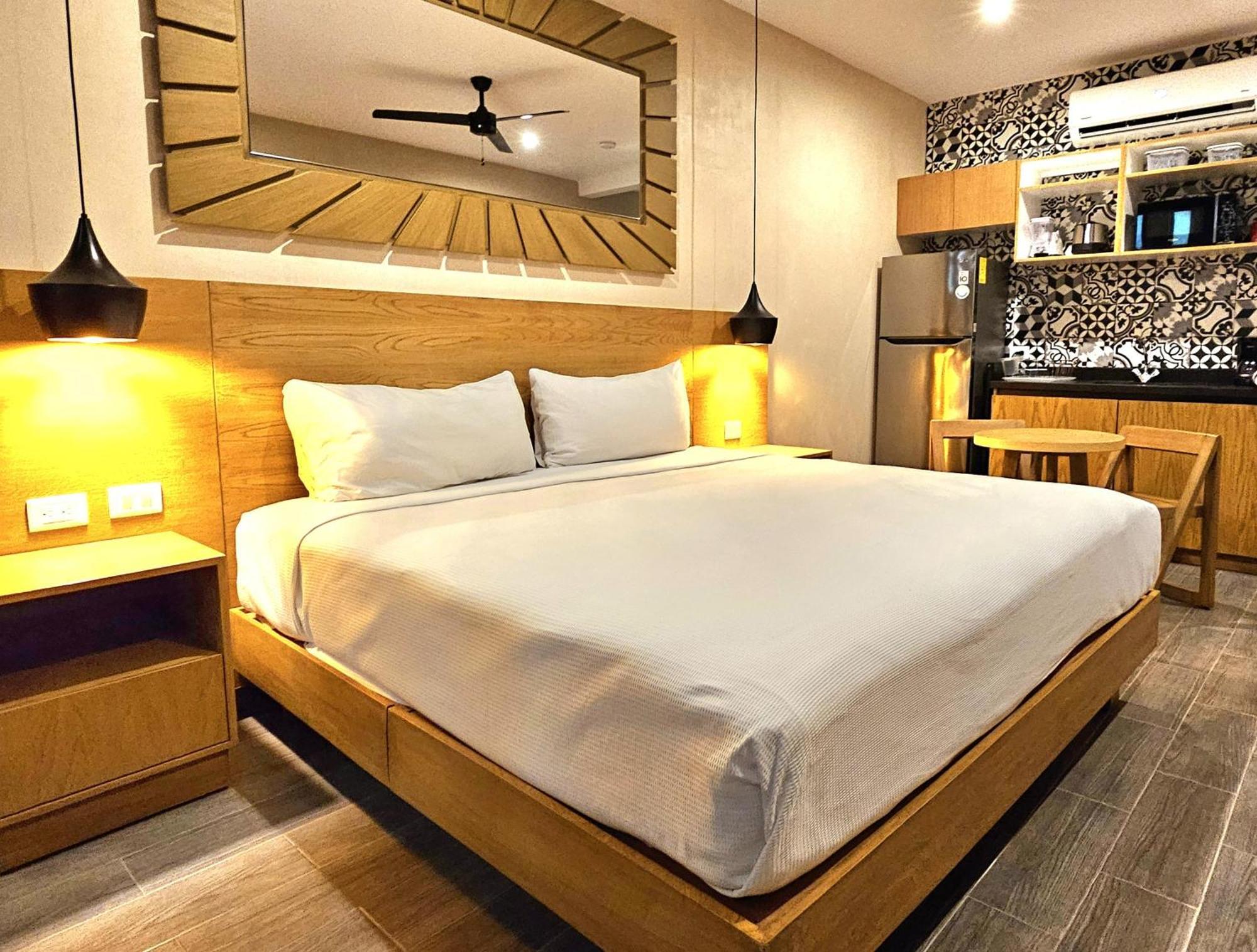 Sofia Boutique Condos By Bunik 신데 델 카르멘 외부 사진